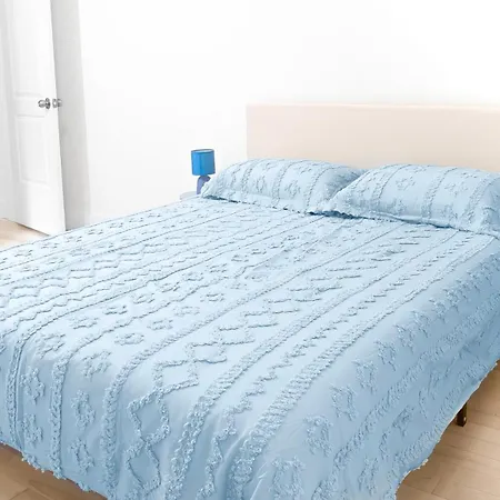 Blue Ocean Escape In Brooklyn Appartement